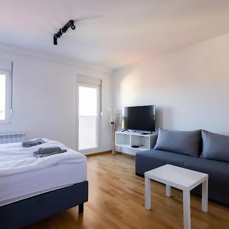 Altina Connect - New, Parking, Netflix * Beograd