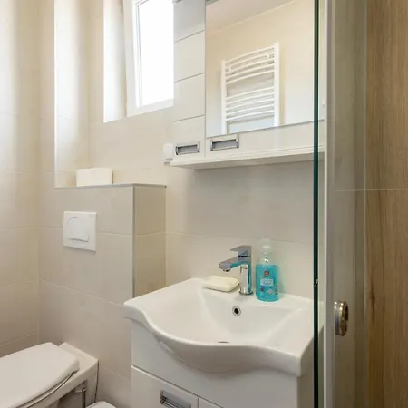 شقة Altina Connect - New, Parking, Netflix بلغراد