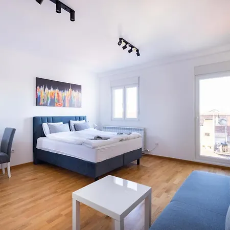 Altina Connect - New, Parking, Netflix Beograd